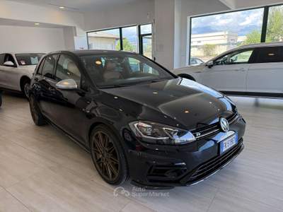 Volkswagen Golf Golf R 2.0 tsi Dsg 4motion 5p. 310cv Nero usata Gaglianico