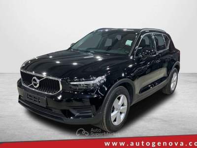 Volvo XC40 VOLVO XC40 1.5 T2 129CV 6M. MOMENTUM PRO ( FARI LE Nero usata Salerno