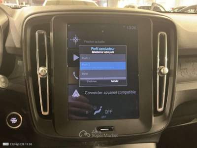 Volvo XC40 VOLVO XC40 1.5 T2 129CV 6M. MOMENTUM PRO ( FARI LE Nero usata Salerno