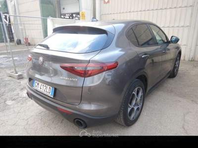 Alfa Romeo Stelvio ALFA ROMEO STELVIO 2.2 TURBODIESEL 190CV AT8 Q4 SP Grigio usata Salerno