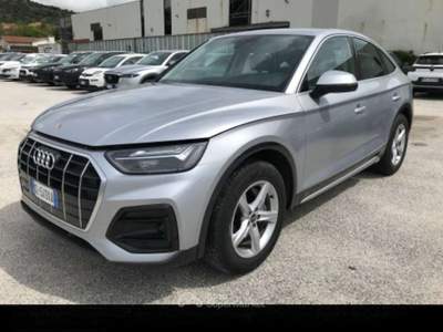Audi Q5 AUDI Q5 SPORTBACK 35 TDI 163CV S-TRONIC BUSINESS A Argento usata Salerno