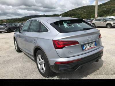 Audi Q5 AUDI Q5 SPORTBACK 35 TDI 163CV S-TRONIC BUSINESS A Argento usata Salerno