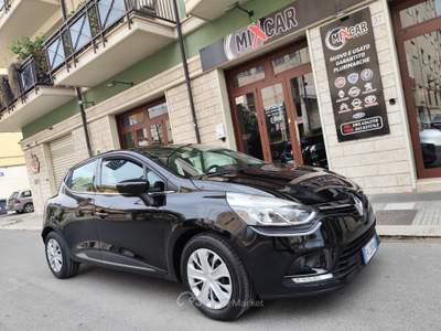 Renault Clio DIESEL UNIPRO NAVI Nero usata CORATO