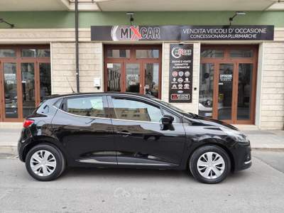 Renault Clio DIESEL UNIPRO NAVI Nero usata CORATO