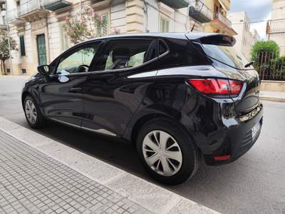Renault Clio DIESEL UNIPRO NAVI Nero usata CORATO