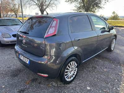 Fiat Punto Punto III 2014 5p 1.4 Racing s *Automatica* Grigio usata Inzago