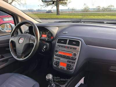 Fiat Punto Punto III 2014 5p 1.3 mjt II 16v Street eco s Bianco usata Inzago