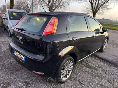Fiat Punto Punto III 2012 5p 1.2 Lounge Nero usata Inzago