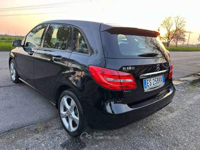 Mercedes-Benz Classe B Classe B - T246 cdi be Executive *133.000 KM* Nero usata Inzago