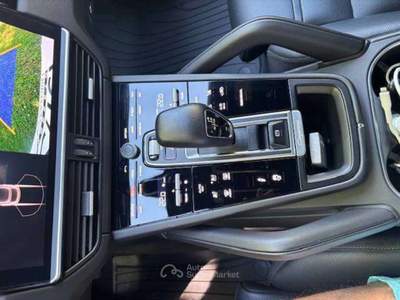 Porsche Cayenne Coupe'3.0 E-hybrid 5 POSTI FULL OPTIONALS Nero usata Noventa Padovana