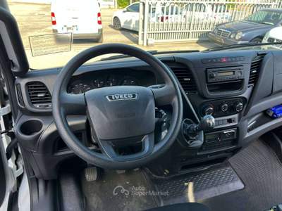Iveco Daily 60c17  Cassone con Sponda/Pedana Idraulica Nero usata Carpenedolo