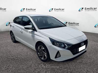 Hyundai i20 1.0 T-GDI 48V iMT Connectline Bianco usata SAN BENEDETTO DEL TRONTO