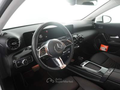 Mercedes-Benz Classe A A 180 d Automatic Advanced Bianco usata Verona