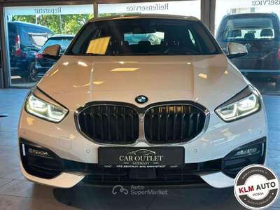 BMW Serie 1 118d 118 d 5p. Sport aut tetto apribile Bianco usata Roma