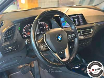 BMW Serie 1 118d 118 d 5p. Sport aut tetto apribile Bianco usata Roma