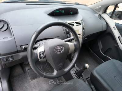 Toyota Yaris 5 porte Sol usata Mantova