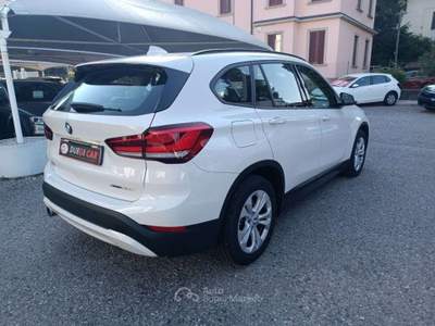 BMW X1 X1 xDrive25e Business Advantage Bianco usata Varese