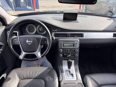Volvo V70 V70 III 2.0 d3 Summum geartronic E5 Grigio usata Torino