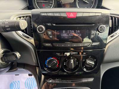 Lancia Ypsilon Ypsilon III1.2 8v Silver s/c.traz.,esp s Nero usata Torino