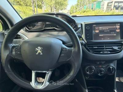 Peugeot 2008 S&S Black Matt Bianco usata Livorno