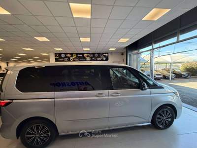 Volkswagen Multivan Multivan T7 2.0 tdi Space 150cv dsg 5p Argento usata Torino