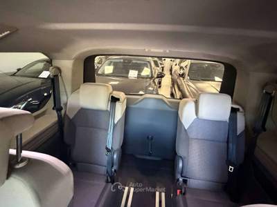 Volkswagen Multivan Multivan T7 2.0 tdi Space 150cv dsg 5p Argento usata Torino