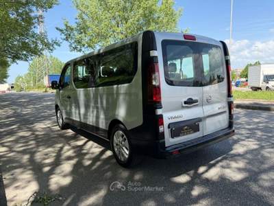 Opel Vivaro PC-TN Combi Grigio usata Livorno