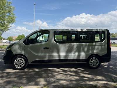 Opel Vivaro PC-TN Combi Grigio usata Livorno