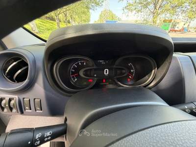 Opel Vivaro PC-TN Combi Grigio usata Livorno