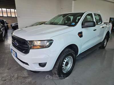 Ford Ranger 2.0 tdci double cab Wildtrak 4X4  170cv Bianco usata Martinengo