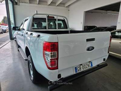 Ford Ranger 2.0 tdci double cab Wildtrak 4X4  170cv Bianco usata Martinengo