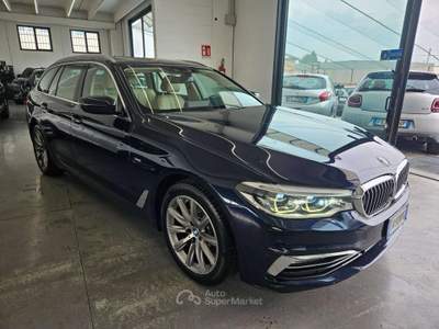 BMW Serie 5 520i Touring xdrive Luxury 190cv auto Blu/Azzurro usata Martinengo