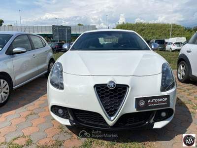 Alfa Romeo Giulietta 1.6 JTDm-2 105 CV Exclusive Bianco usata Latina