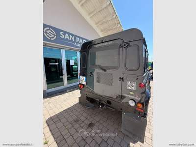 Land Rover Defender Defender 90 2.4 TD4 Station Wagon SE Nero usata San Paolo d'Argon