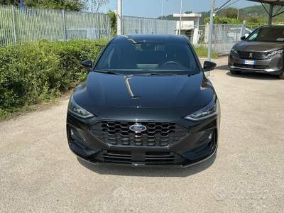 Ford Focus Hybrid 125 CV 5p. ST-Line usata TURRIVALIGNANI