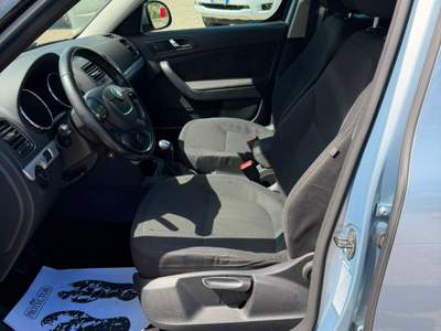 Skoda Yeti 2.0 tdi Ambition (adventure) 110cv Blu/Azzurro usata VALDAGNO