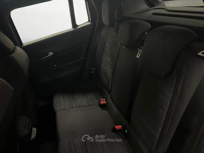 Jeep Avenger 1.2 turbo e-hybrid mhev Longitude fwd 110cv edct6 KM0 Nero usata Nola