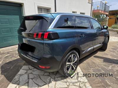 Peugeot 5008 5008 1.6 bluehdi Active s&amp;s 120cv 7p.ti eat6 Verde usata Pontecagnano Faiano