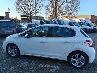 Peugeot 208 1.2 VTI DISTRIBUZIONE NUOVA Bianco usata Cigognola