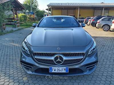 Mercedes-Benz 220 S V8 Premium Plus 4Matic 9G-Tronic Coupe Arancione usata Cigognola