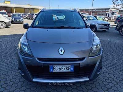 Renault Clio 1.2 16V TCE SporTour Live! Arancione usata Cigognola