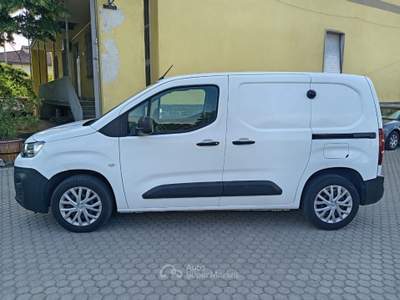 Citroen Berlingo van M 1.5 bluehdi 100cv S&amp;S Club 3p.ti Bianco usata Cigognola