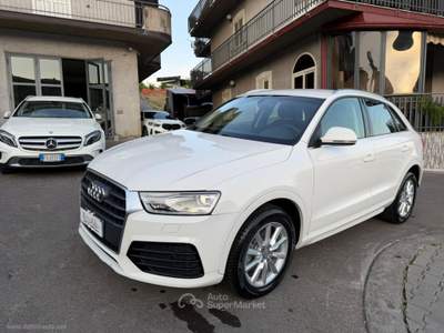 Audi Q3 Q3 2.0 TDI 120CV S TRONIC Bianco usata SANTA MARIA NUOVA