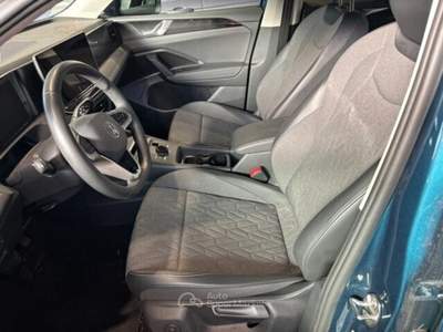 Volkswagen Tiguan DSG Life Blu/Azzurro usata Altamura