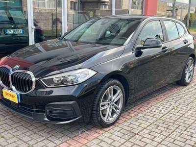 BMW Serie 1 118d 118 d 5p. Business Advantage Nero usata Beinasco