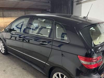 Mercedes-Benz Classe B Sport UNICO PROPRIETARIO Nero usata Cologno Monzese