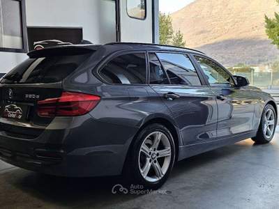 BMW Serie 3 320d 320 320d Touring 190 Cv Autom. Grigio usata Cogollo del Cengio