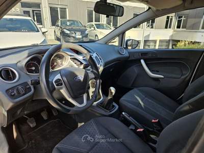 Ford Fiesta Fiesta 5p 1.6 tdci 95cv E5 Bianco usata Torino