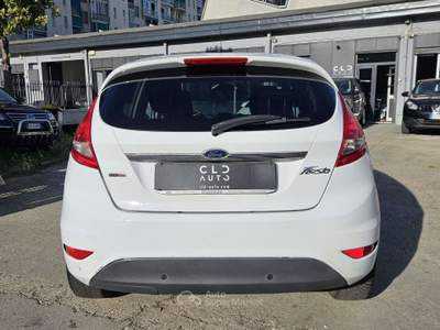 Ford Fiesta Fiesta 5p 1.6 tdci 95cv E5 Bianco usata Torino