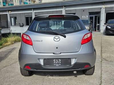 Mazda 2 1.6TD 90cv Sporty Grigio usata Torino